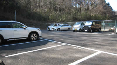 下恩方町駐車場